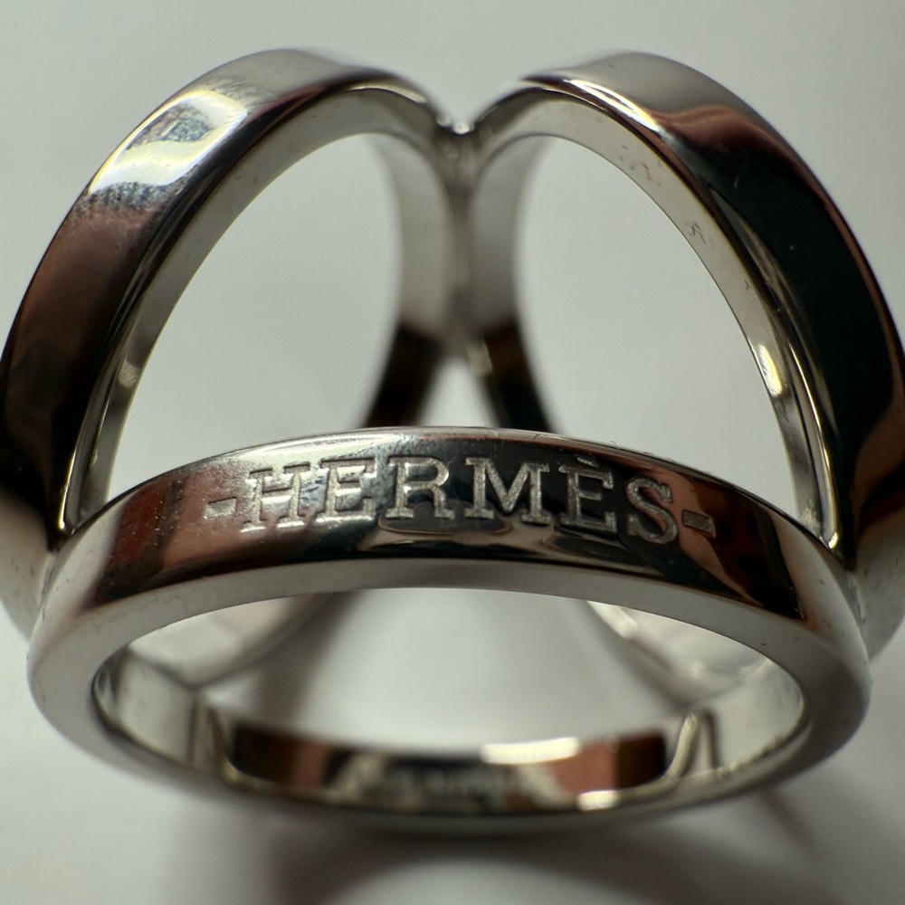 Hermes Palladium Scarf Ring - Picture 3 of 8